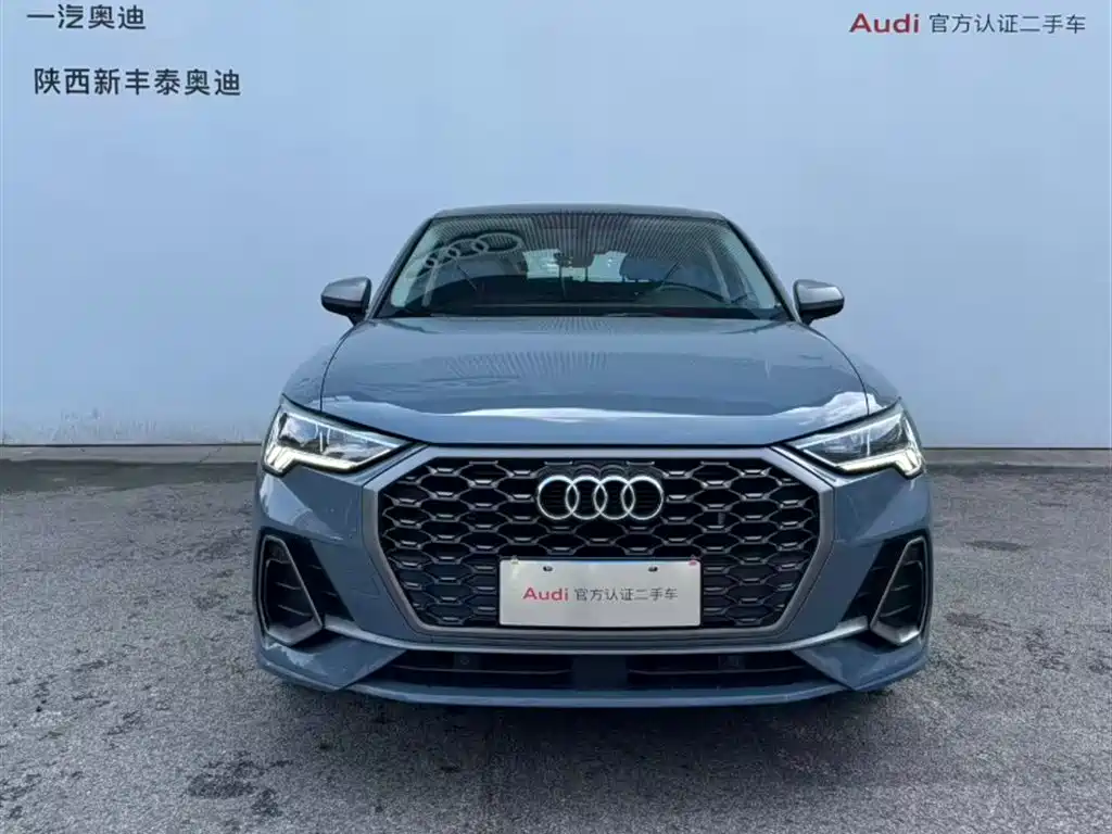 Audi Q3 Sportback 2023 — фото 28