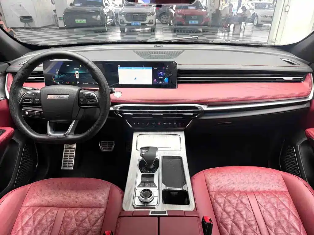 Jetour Jietu X70 PLUS 2023 — фото 9