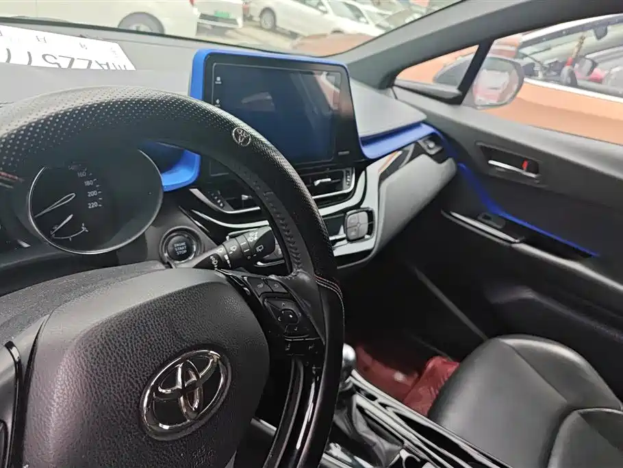 Toyota IZOA 2019 — фото 13