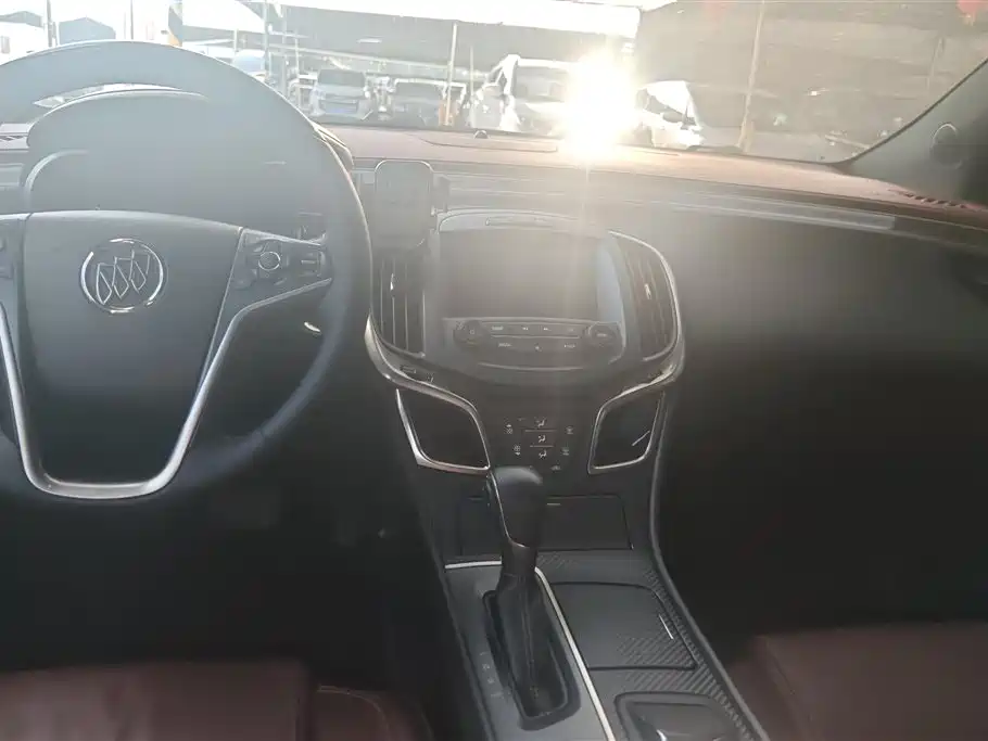 Buick LaCrosse 2014 — фото 11