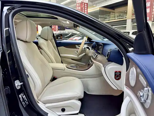 Mercedes-Benz E-Class 2021