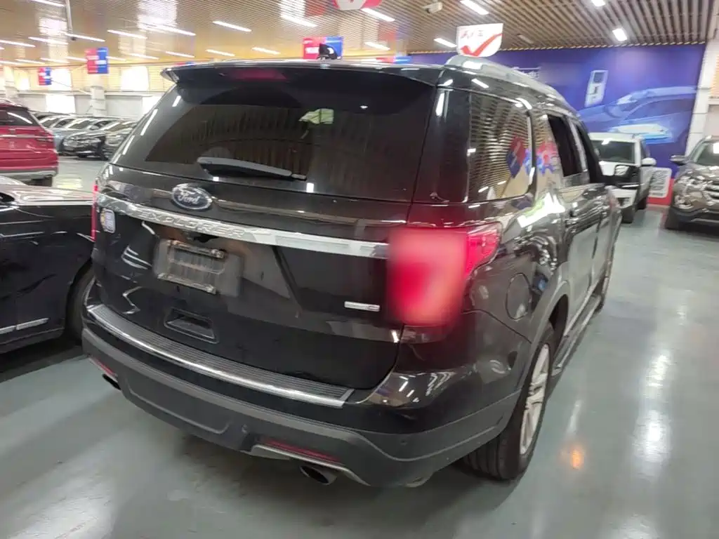 Ford Explorer 2019
