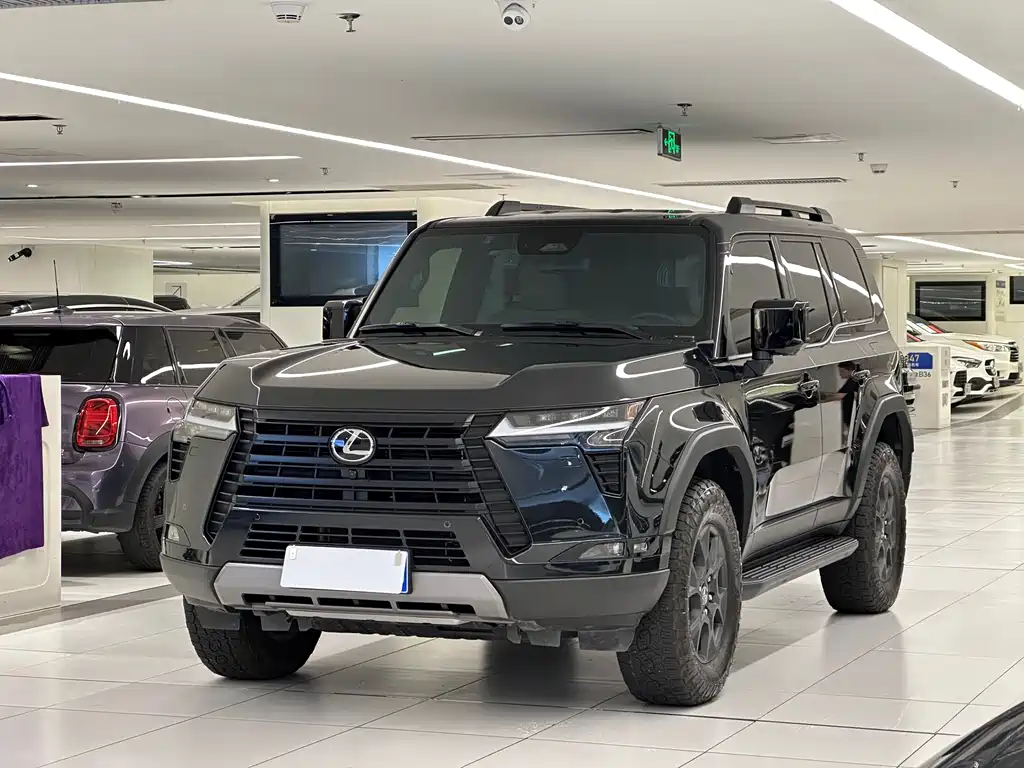 Lexus GX 2025