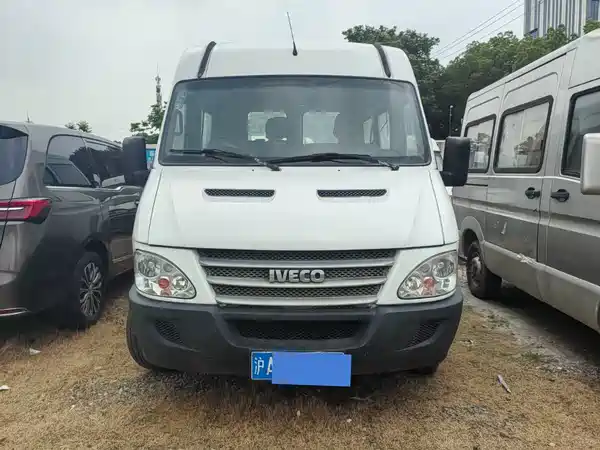 Iveco Bodhi 2015