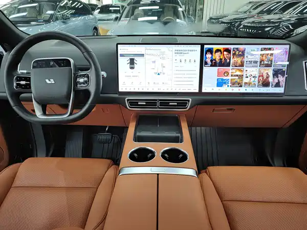 Li Auto L9 2025