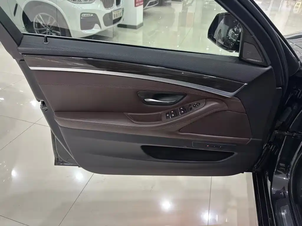 BMW 5 Series 2014