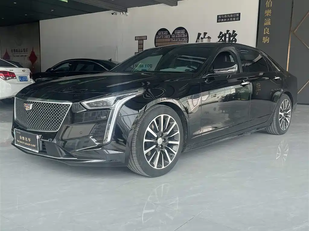 Cadillac CT6 2022 — фото 1