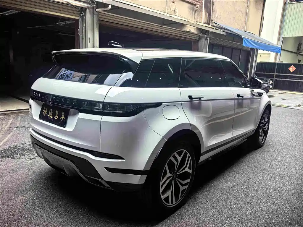 Land Rover Range Rover Evoque 2022 — фото 5