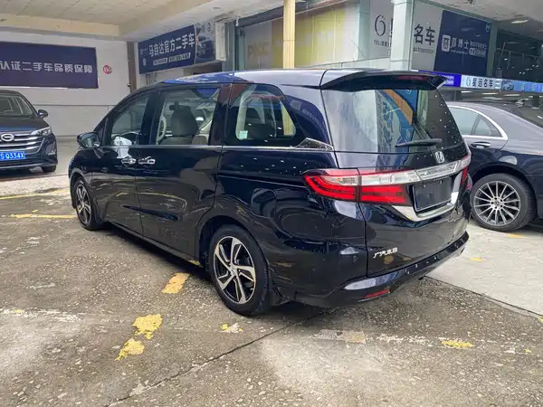 Honda Odyssey 2016