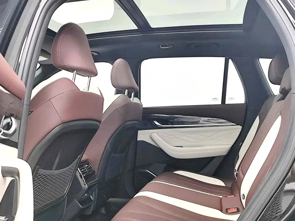 Geely Xingyue L 2023 — фото 6