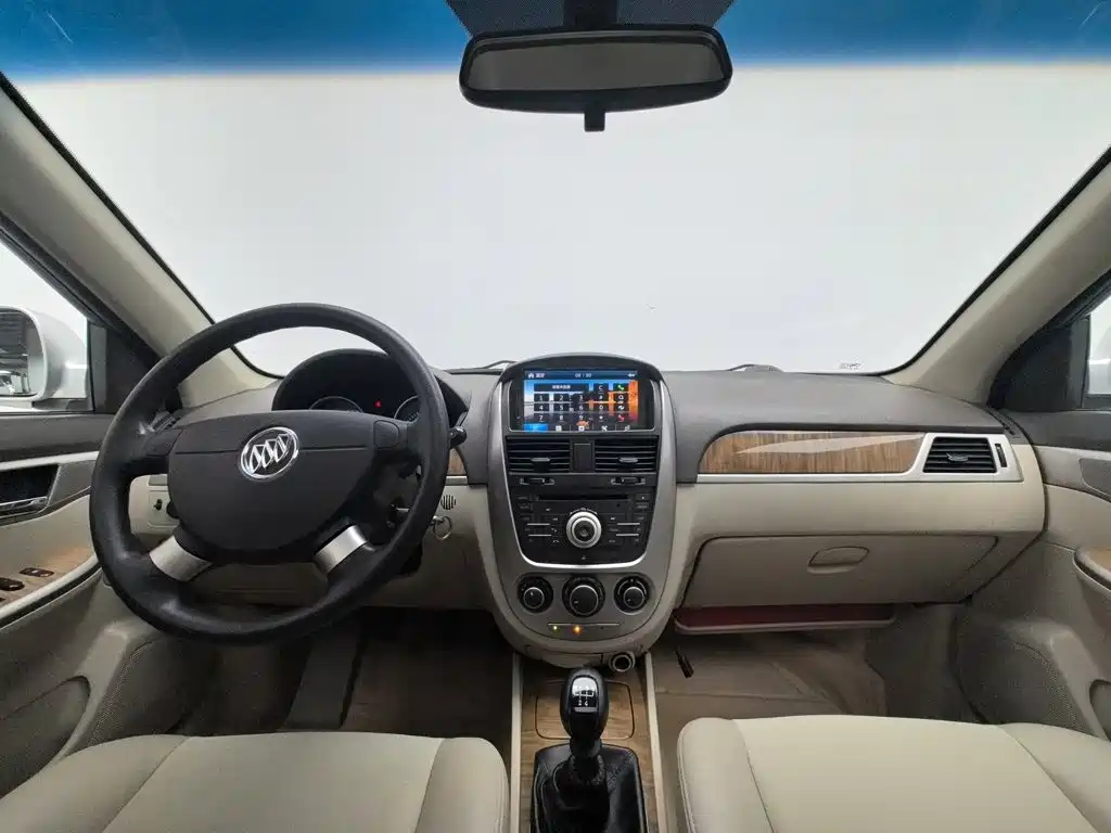 Buick Excelle 2016