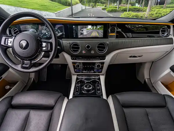 Rolls-Royce Ghost 2021