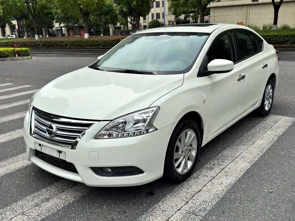 Nissan Sylphy 2014 — фото 1