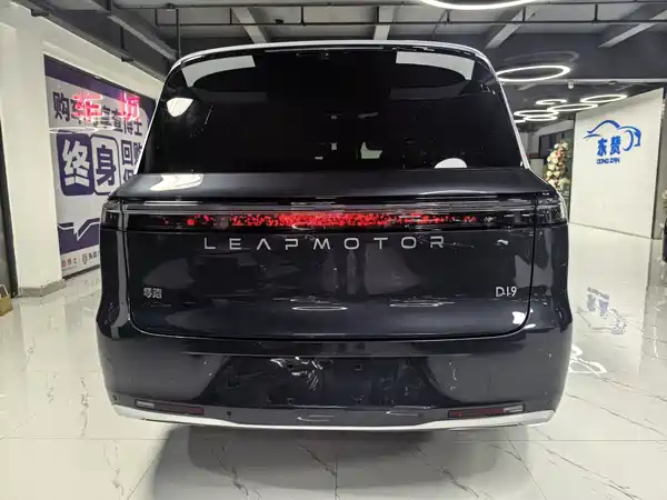 Leapmotor D19 2026