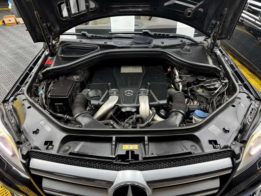 Mercedes-Benz GL-Class 2014 — фото 11