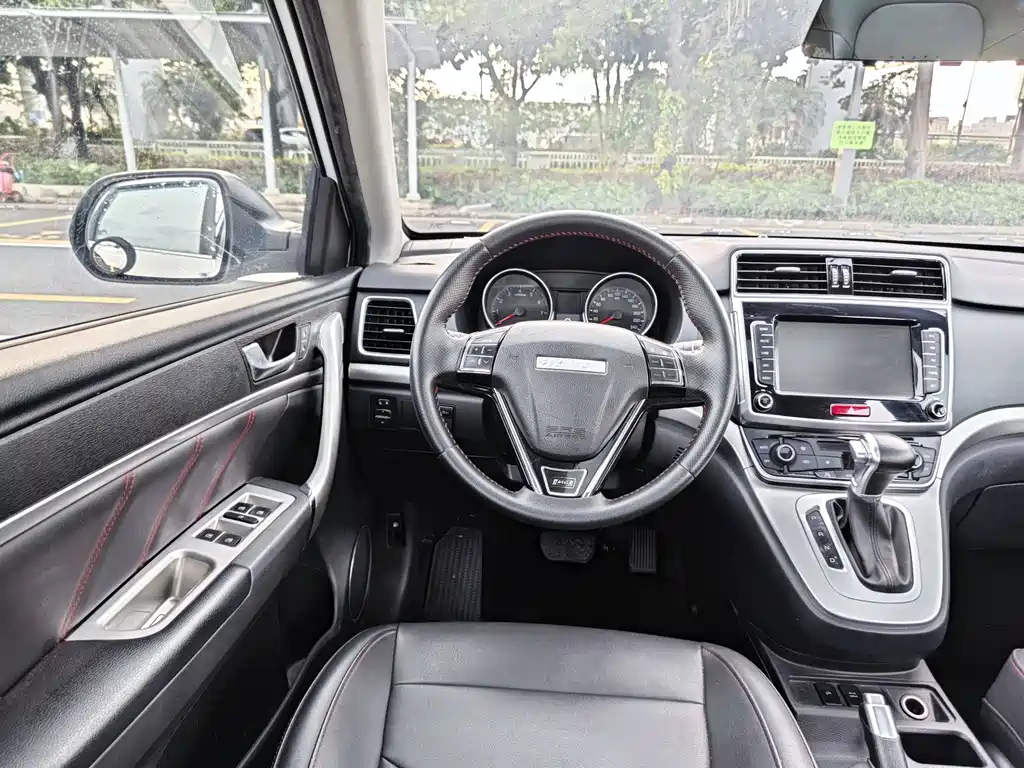Haval M6 2020 — фото 12