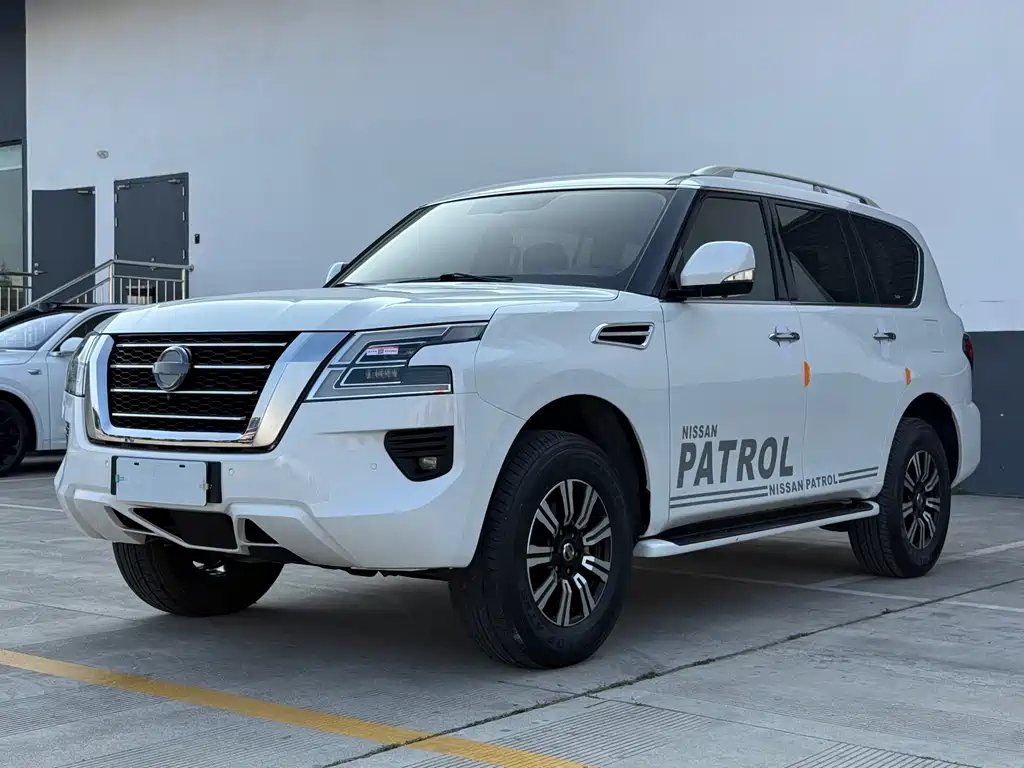 Nissan Patrol 2020 — фото 1