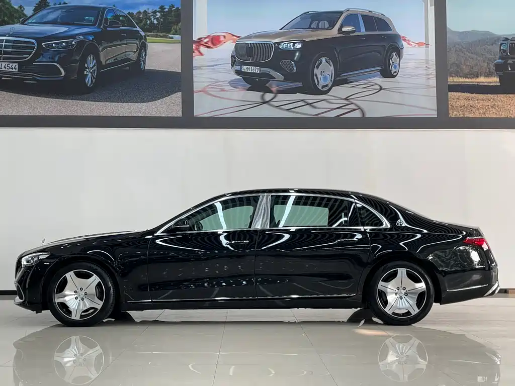 Mercedes-Benz S-Class 2024 — фото 15