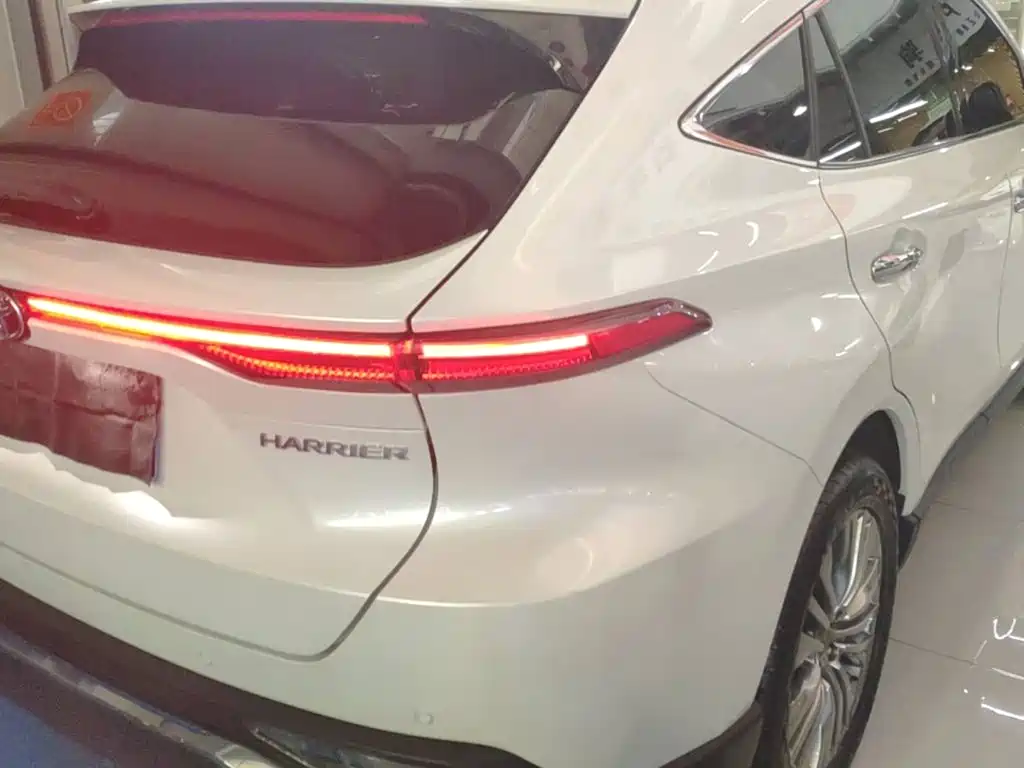 Toyota Harrier 2022 — фото 8