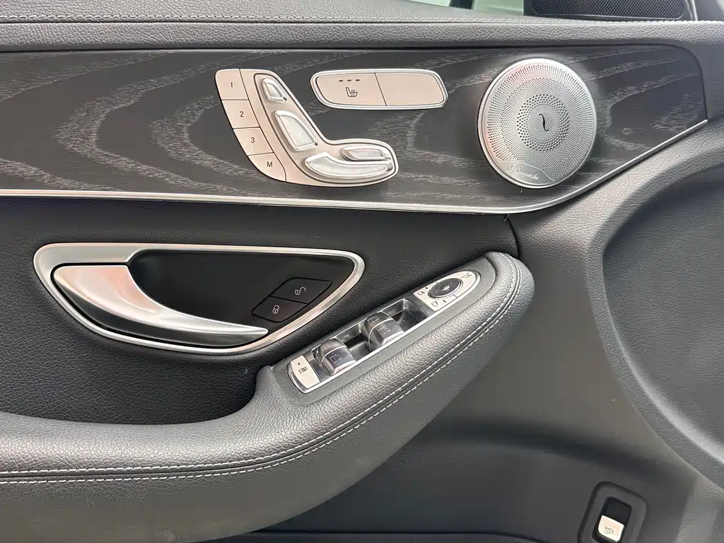 Mercedes-Benz C-Class 2021 — фото 12