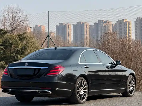Mercedes-Benz S-Class 2018
