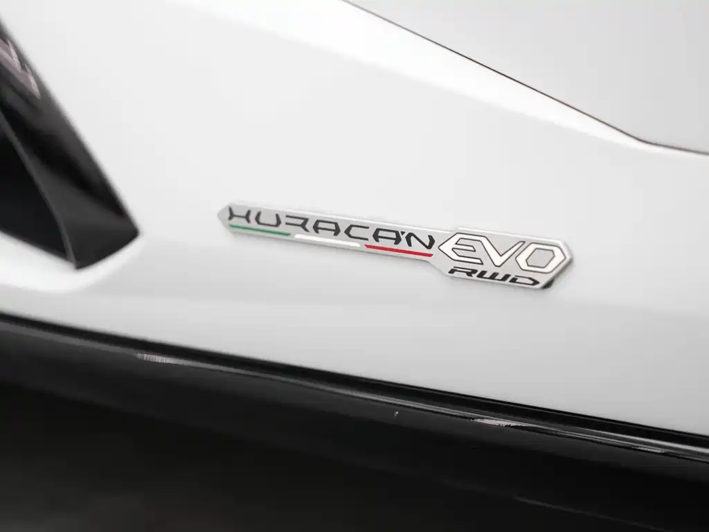 Lamborghini Huracán 2022 — фото 3