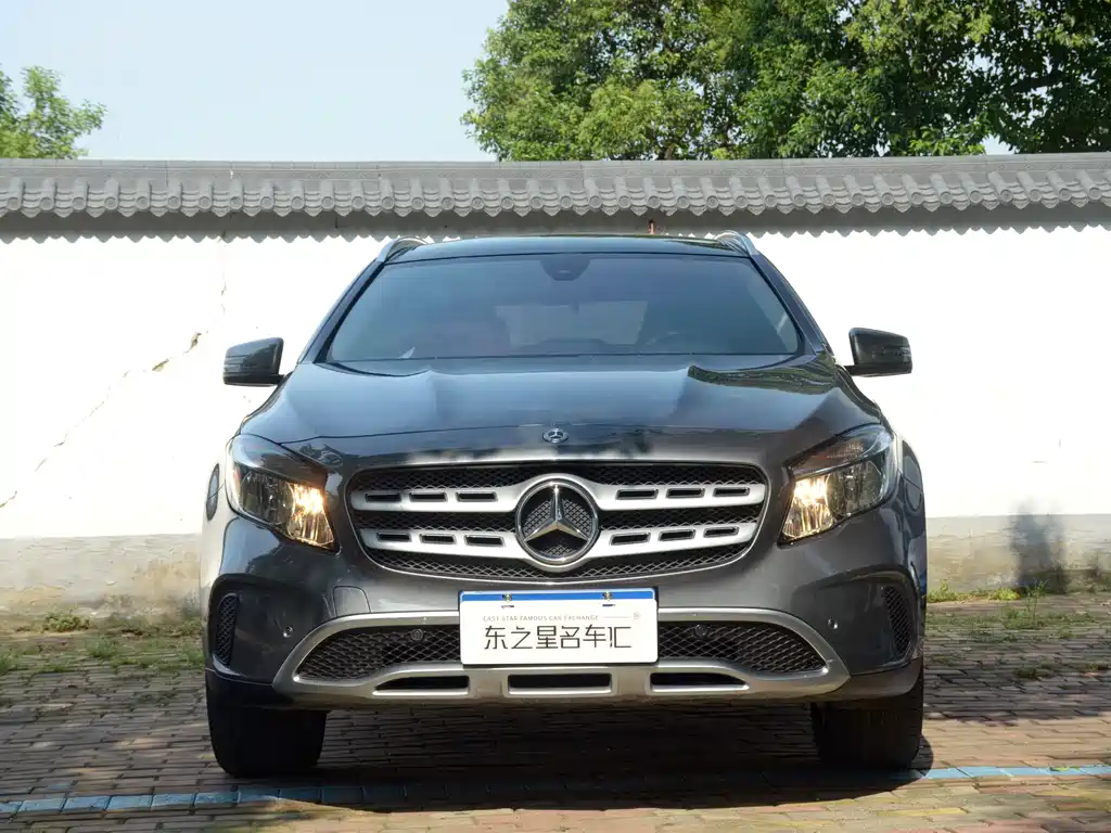 Mercedes-Benz GLA 2019