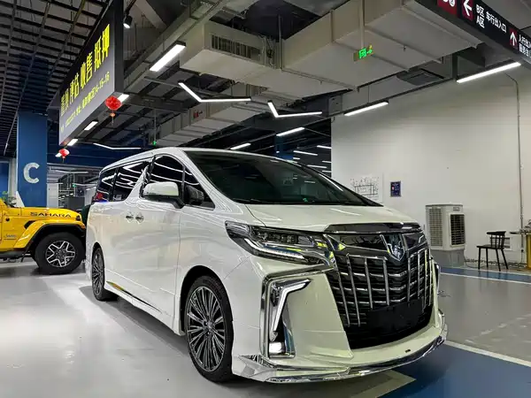 Toyota Alphard 2020