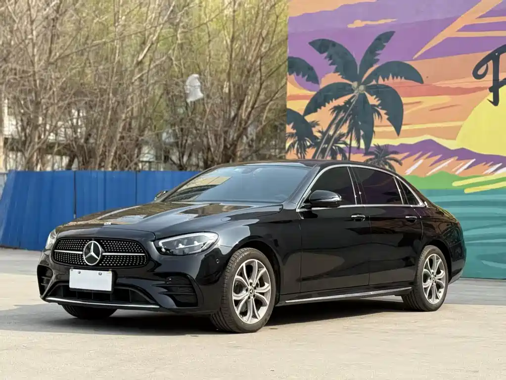 Mercedes-Benz E-Class 2021