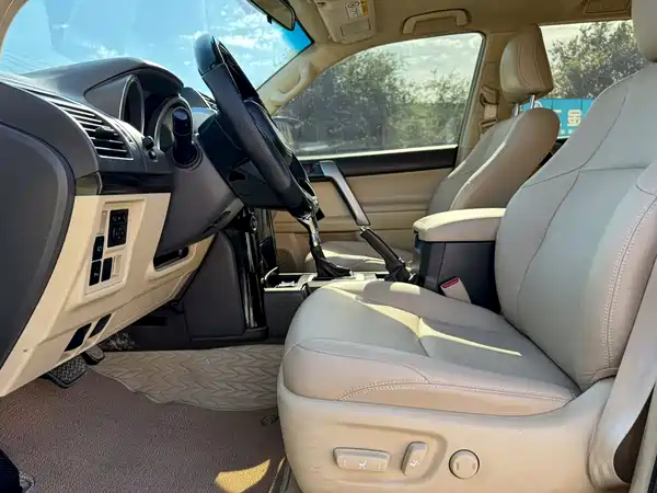 Toyota Prado 2018