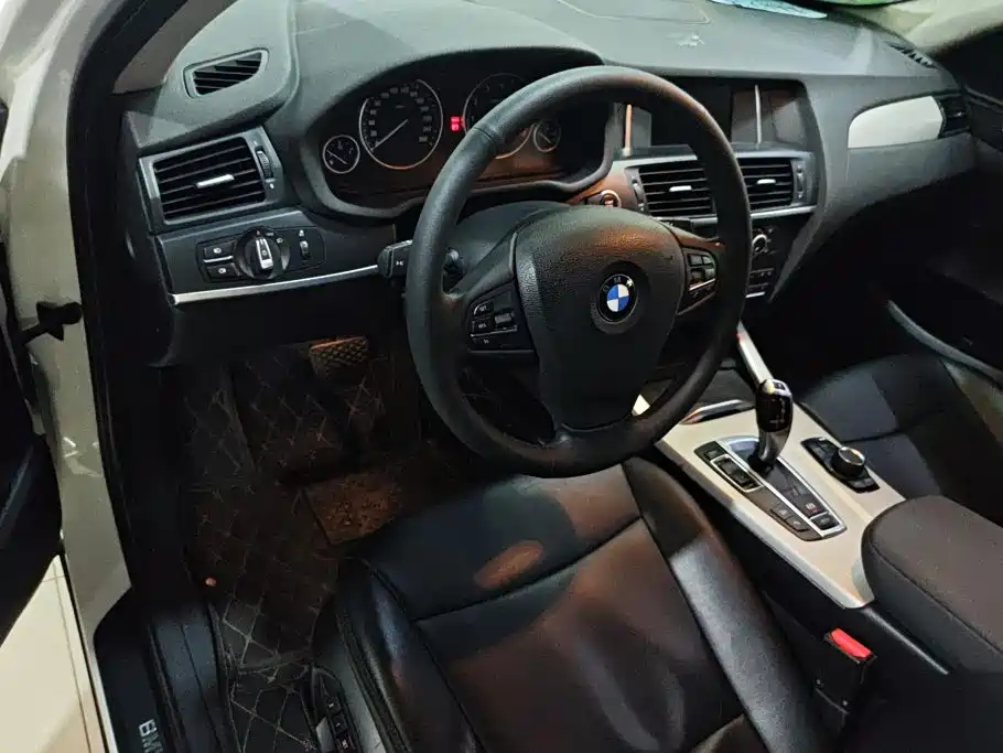 BMW X3 2015 — фото 12