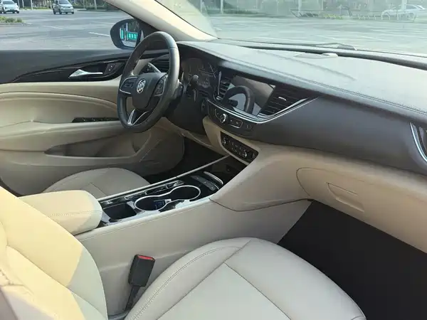 Buick Regal 2021