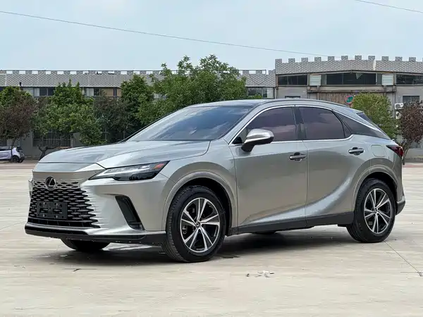 Lexus RX 2024