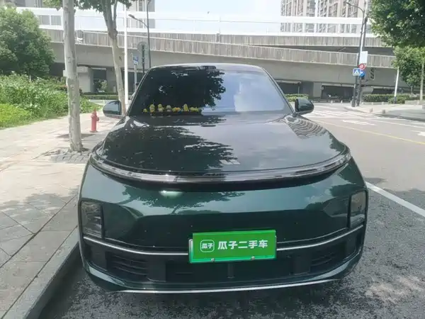 Li Auto L9 2025