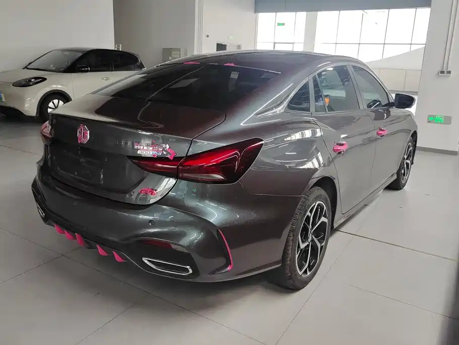 MG MG5 2024