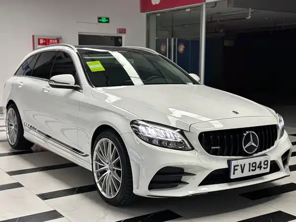 Mercedes-Benz C-Class 2020