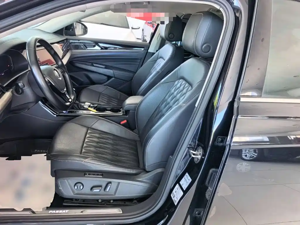 Volkswagen Passat 2020 — фото 15