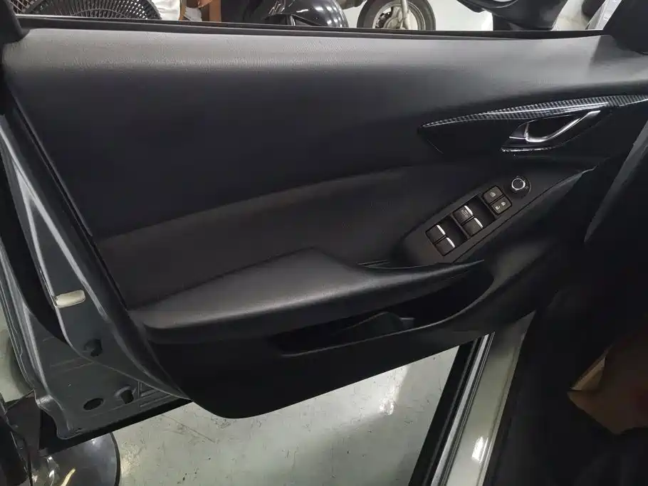 Mazda CX-4 2020