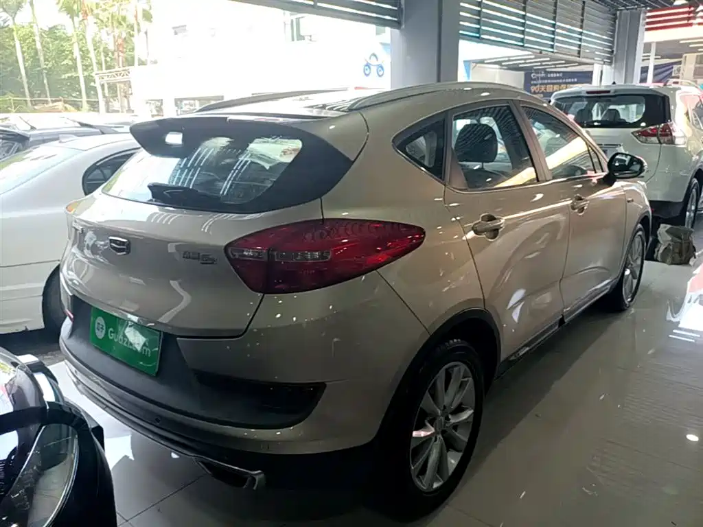 Geely Emgrand GS 2018 — фото 7
