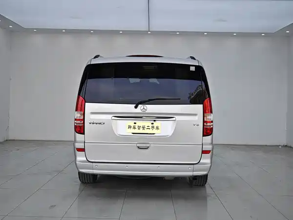 Mercedes-Benz Viano 2012