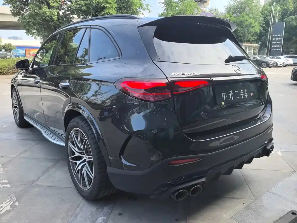 Mercedes-Benz GLC AMG 2025 — фото 7