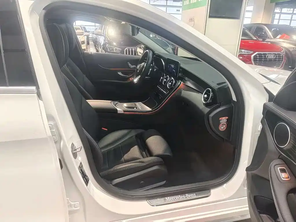 Mercedes-Benz C-Class 2021 — фото 11
