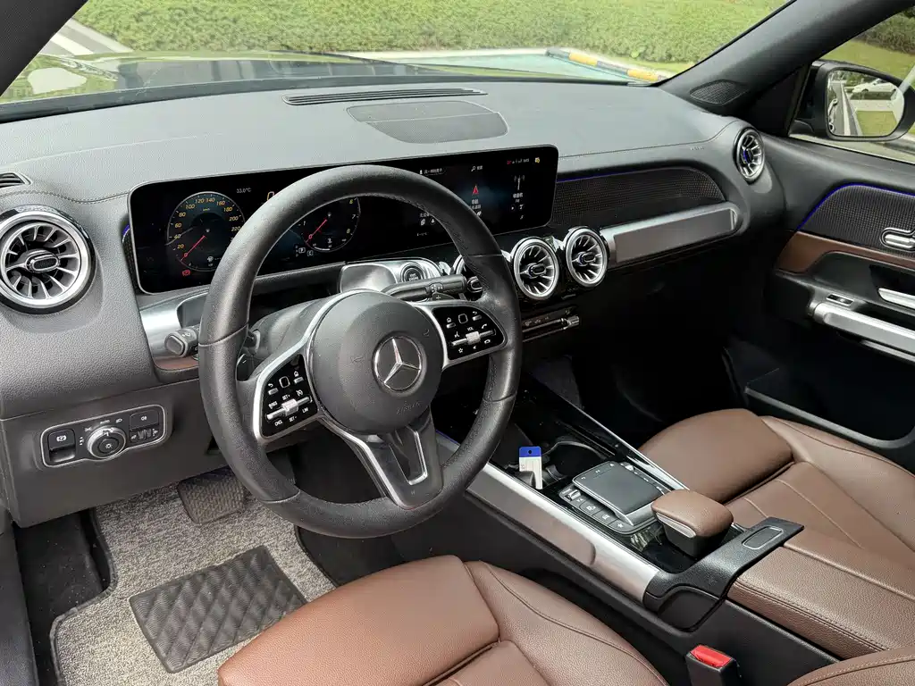 Mercedes-Benz GLB 2021 — фото 13