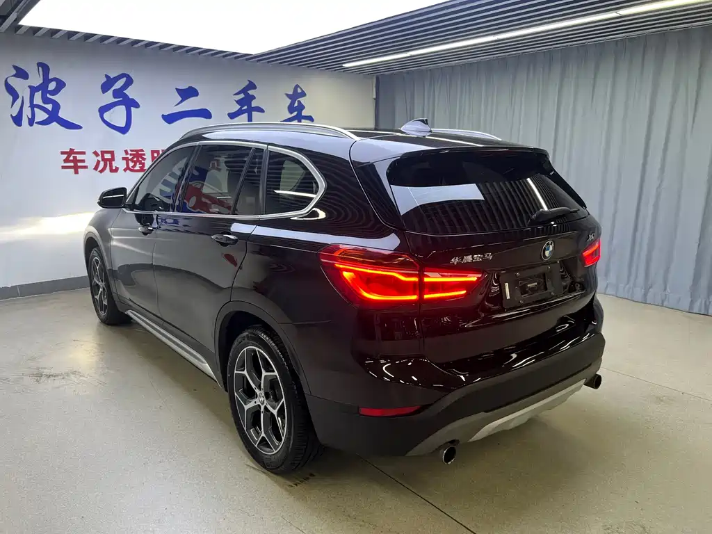 BMW X1 2017 — фото 18