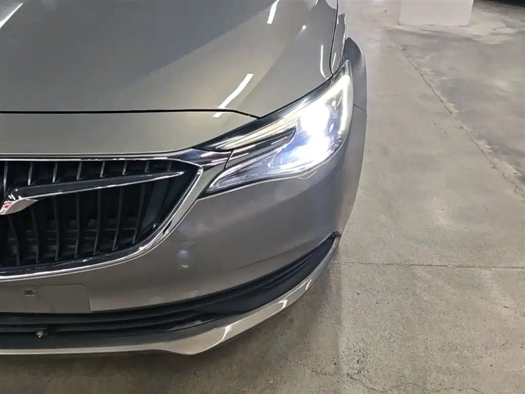 Buick Excelle 2019 — фото 24