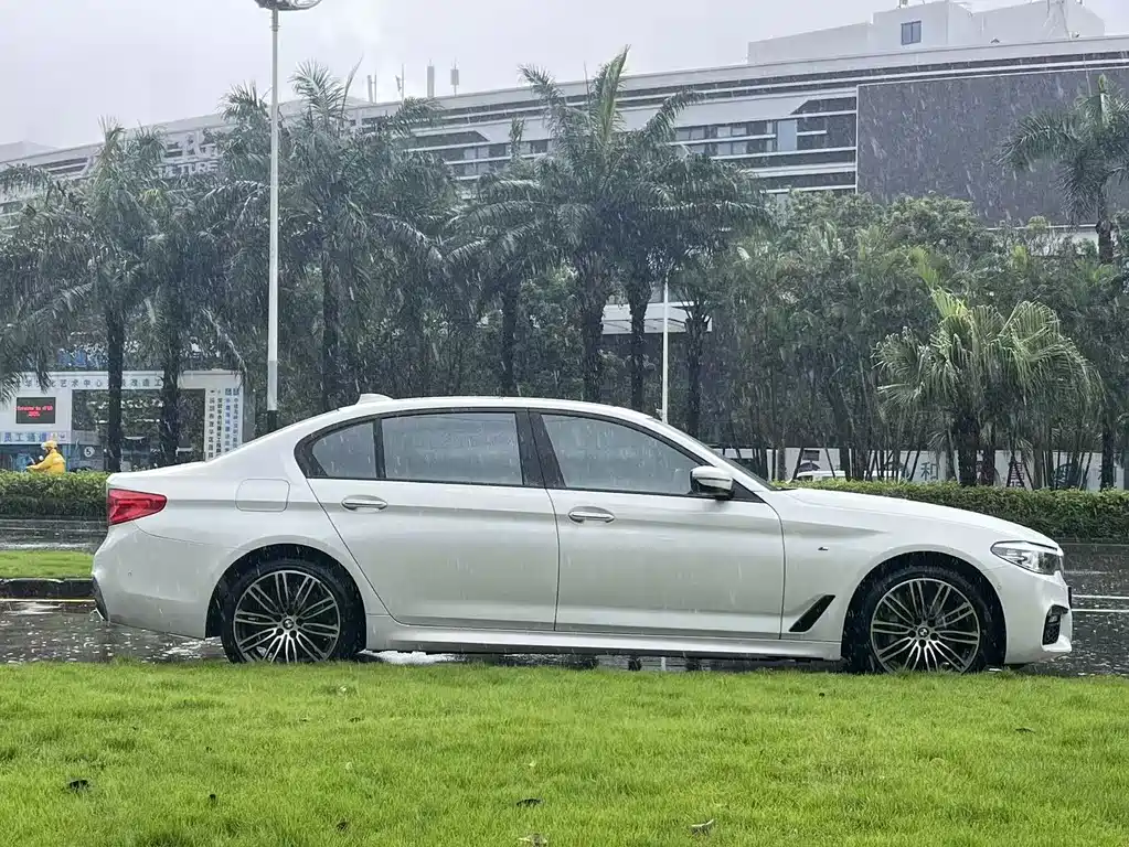 BMW 5 Series 2018