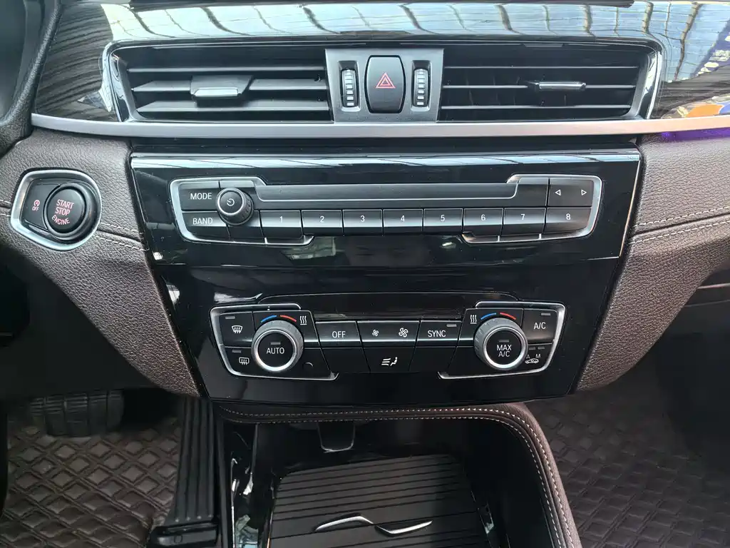 BMW X1 2022 — фото 16