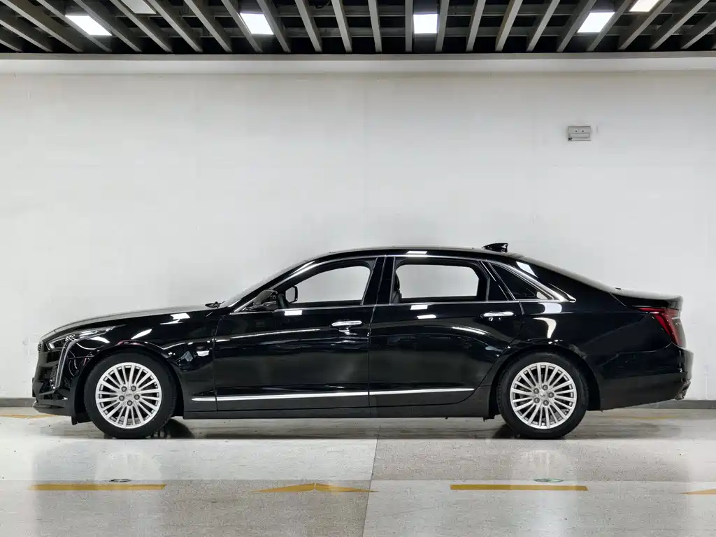 Cadillac CT6 2021 — фото 10