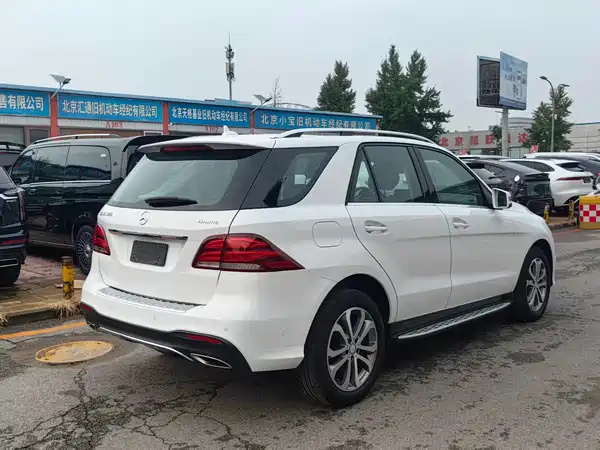 Mercedes-Benz GLE 2017