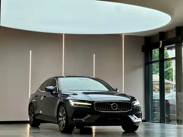 Volvo S60 2021